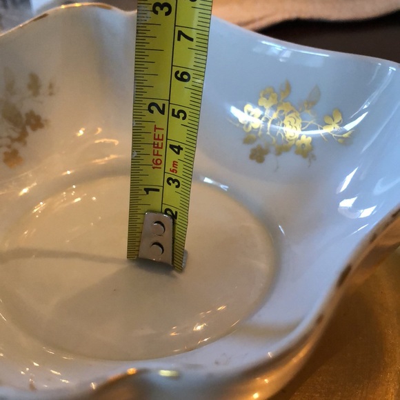 Limoges France Vintage Porcelain Candy/Trinket Gold trimmed & Floral design - Picture 6 of 8